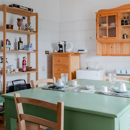 Dimora&rifugio D'altri Tempi By Rentbeat Apartment