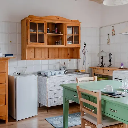 Apartment Dimora&rifugio D'altri Tempi By Rentbeat Navelli