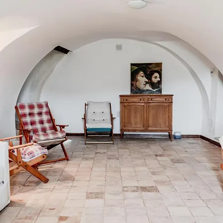 Dimora&rifugio D'altri Tempi By Rentbeat Apartment